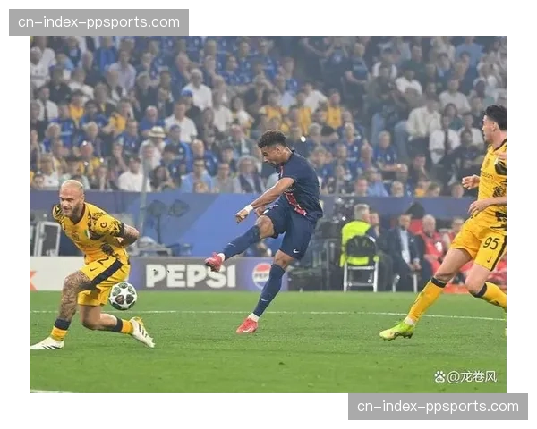 巴黎圣日耳曼主场3-0完胜梅斯,杜埃闪击拉莫斯传射重夺积分榜首 巴黎圣日耳曼主场3-0完胜梅斯,杜埃闪击拉莫斯传射重夺积分榜首